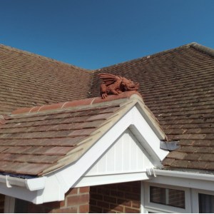 segmental roof finials9